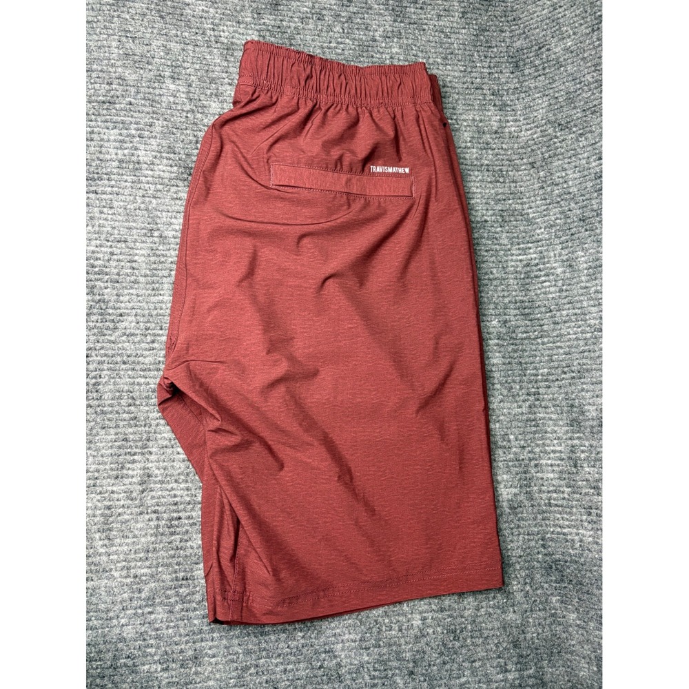 TravisMathew Men's Performance Athletic Shorts Burgundy Stretch Lined Size L